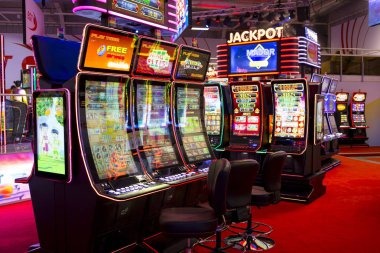 mawar slot88 deposit interface showing DANA, OVO, GoPay, ShopeePay, LinkAja, QRIS, and bank transfer options